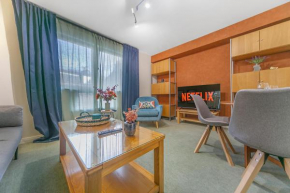 Strawberry Bank Apartment ✪ Grampian Lettings Ltd